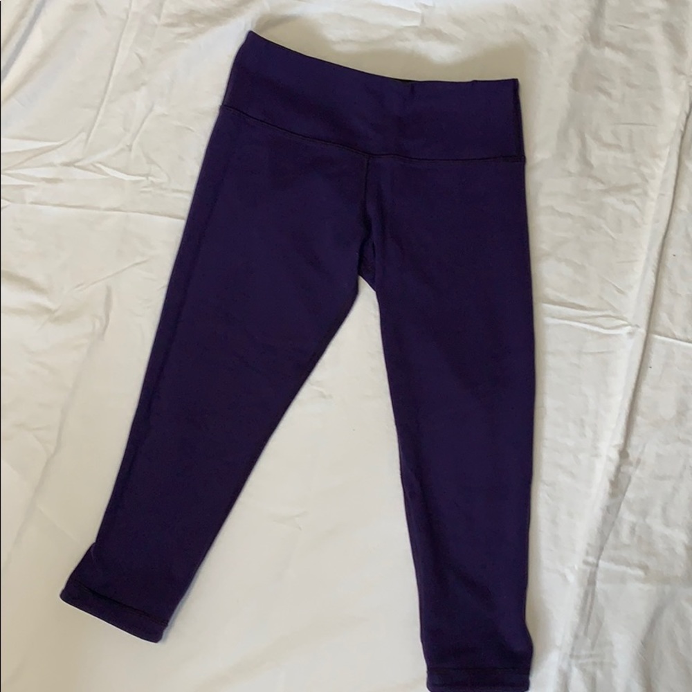 Reversible Lululemon Crops- Size 6